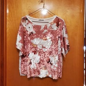 ZARA cute short top. like new.